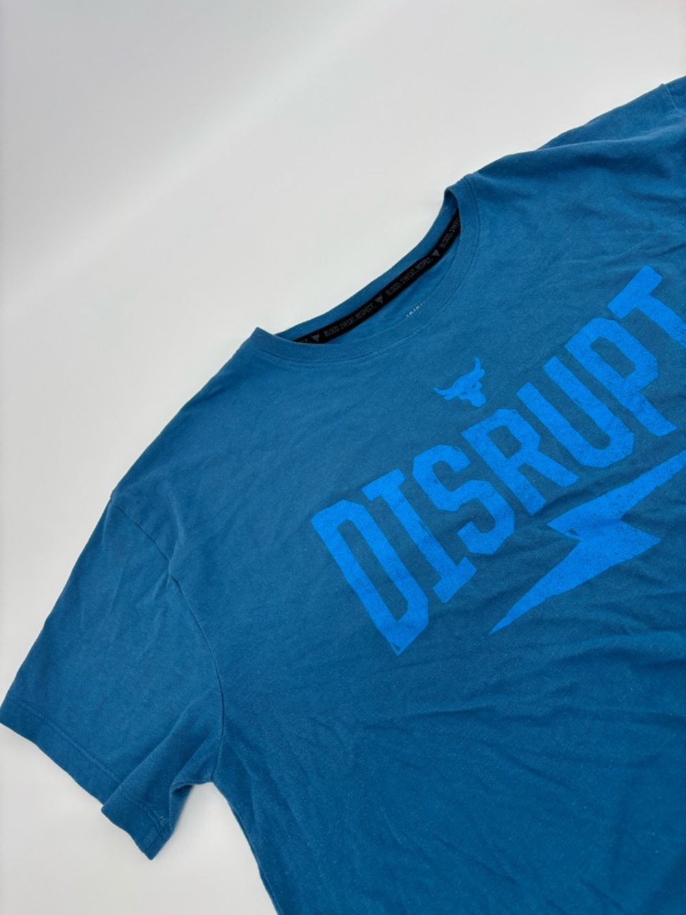 Under Armour Project Rock Disrupt Shirt WomenLarge Blue Brahma Bull Gym Training